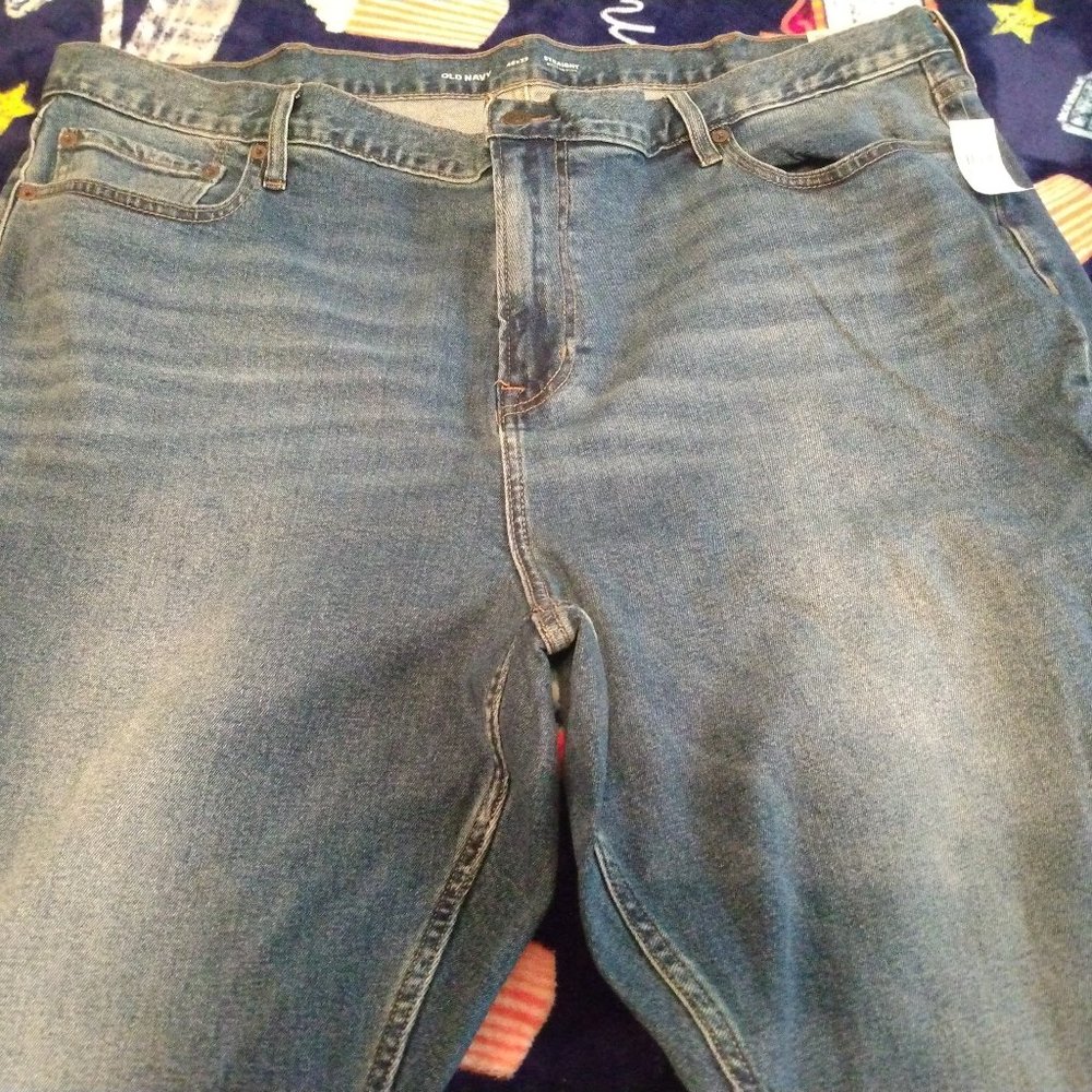 Old Navy men's jeans size 46x32 straight fit built in flex